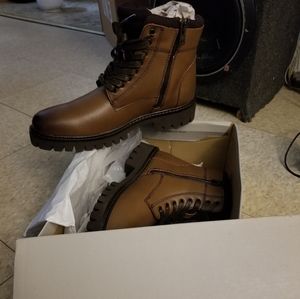 Kenneth cole Reaction boots